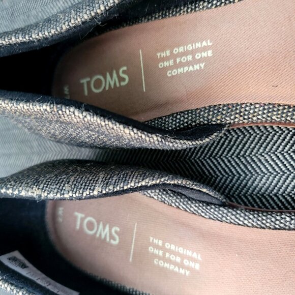 Toms Jutti Flats Womens 7 Black Suede Gray D'Orsay Colorblocked Pointed Toe - Picture 8 of 9